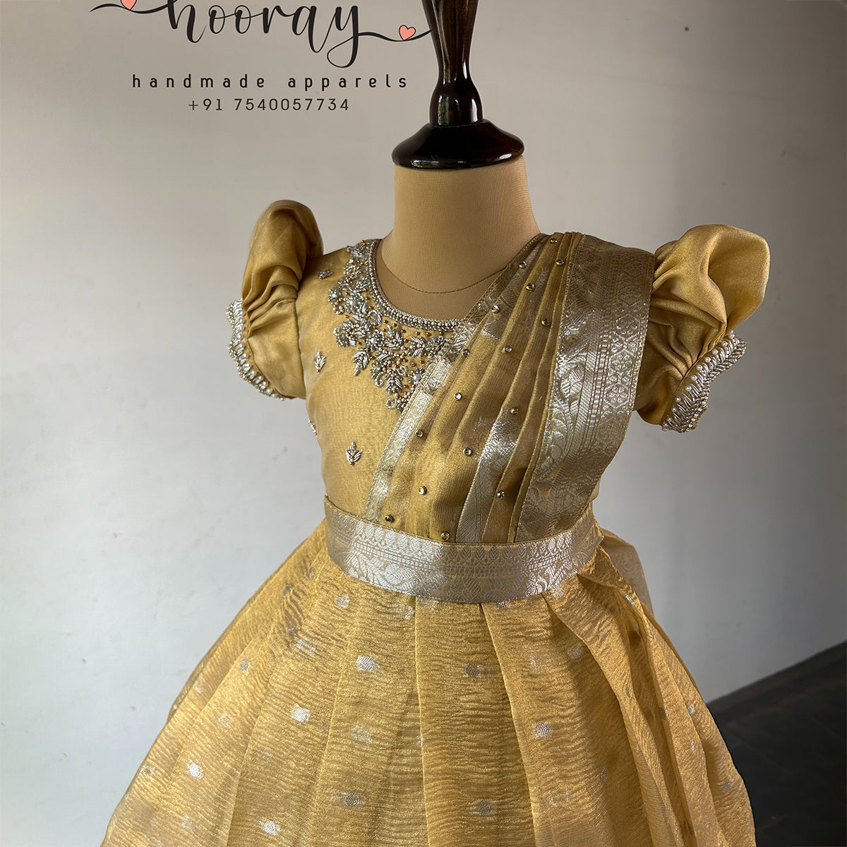 sonpari vastra