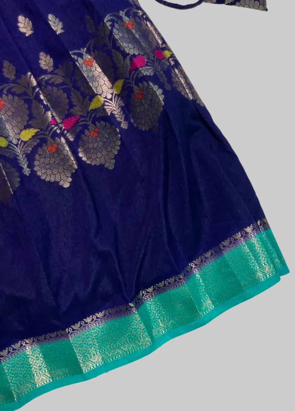 Blue varni