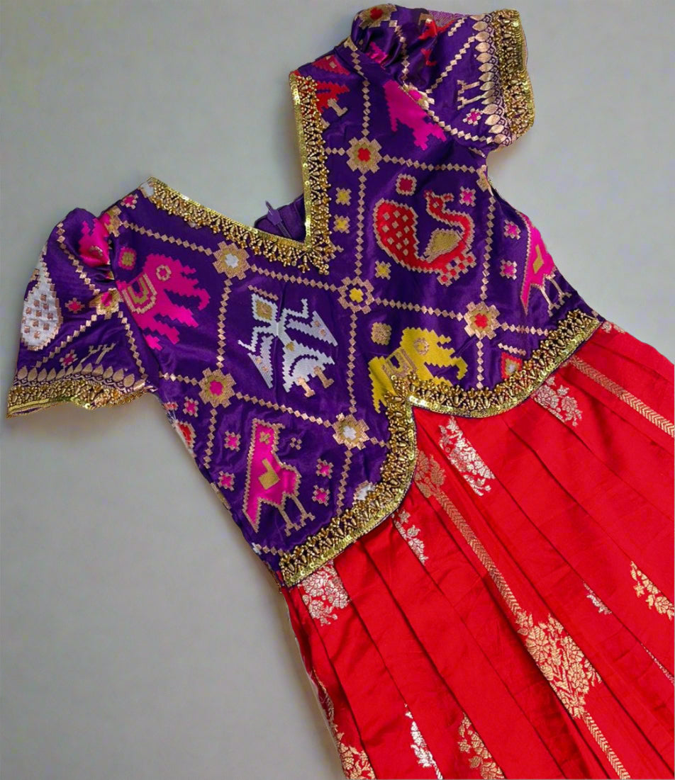 Patola Pichwai - Red