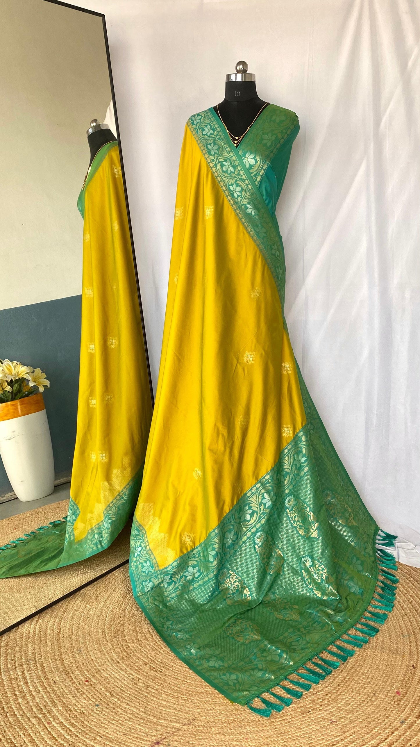 Vidhi Sarees
