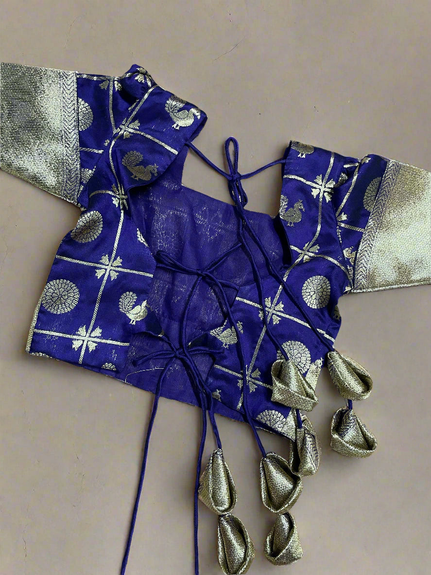 OFF -BLUE de- SCULPTURE