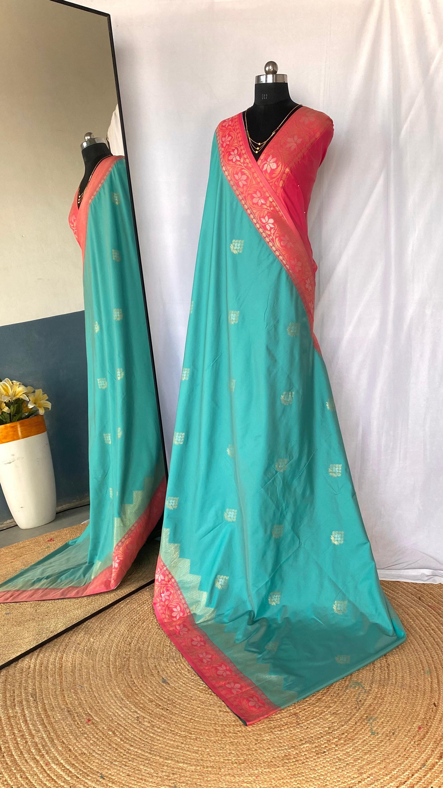 Vidhi Sarees