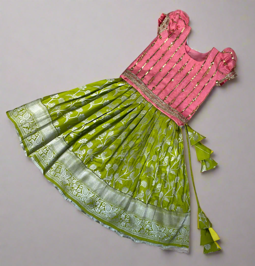 OFF - PRETTY PINK