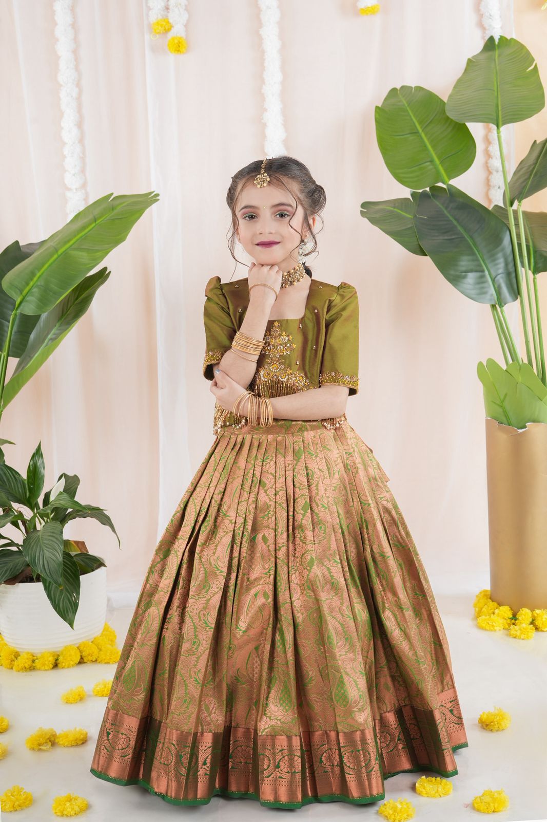 SILKEN GREEN