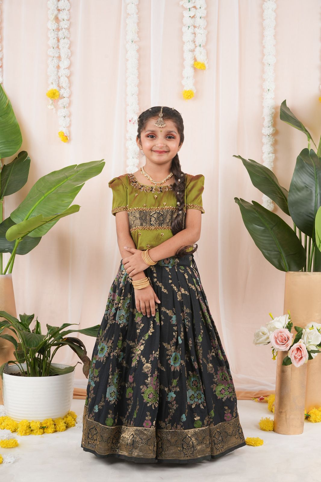 MeenRang - BLACK