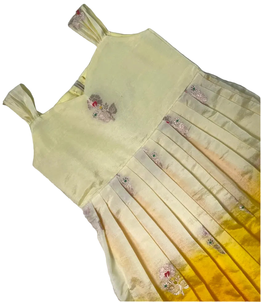 Golden semi yellow