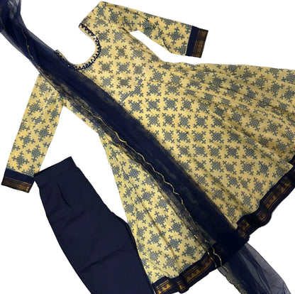 Kolam tales - Umbrella kurti set