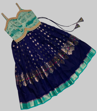 Blue varni