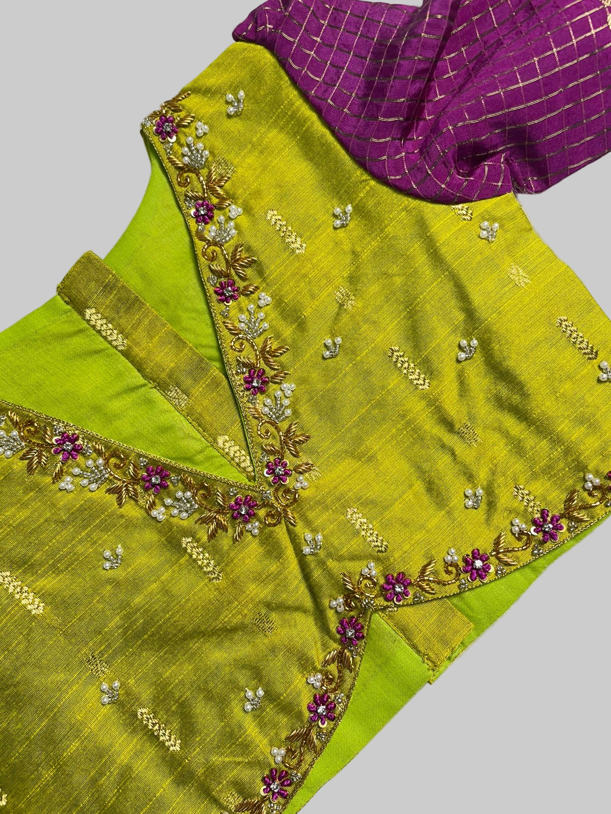 Vaidehi checks - Grape Garden