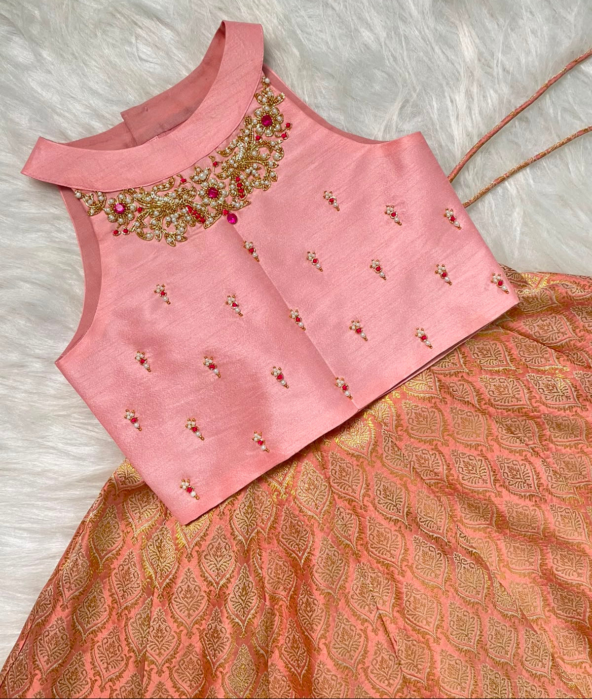 peach banarasi