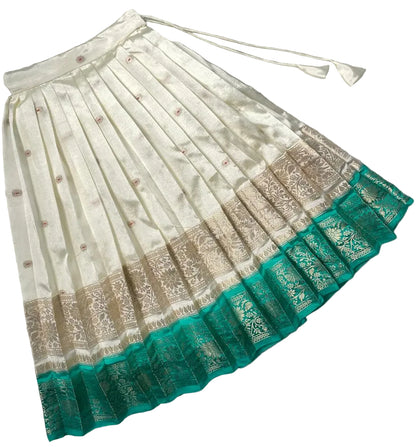 Azure pearl