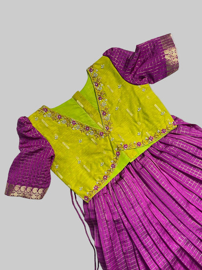 Vaidehi checks - Grape Garden