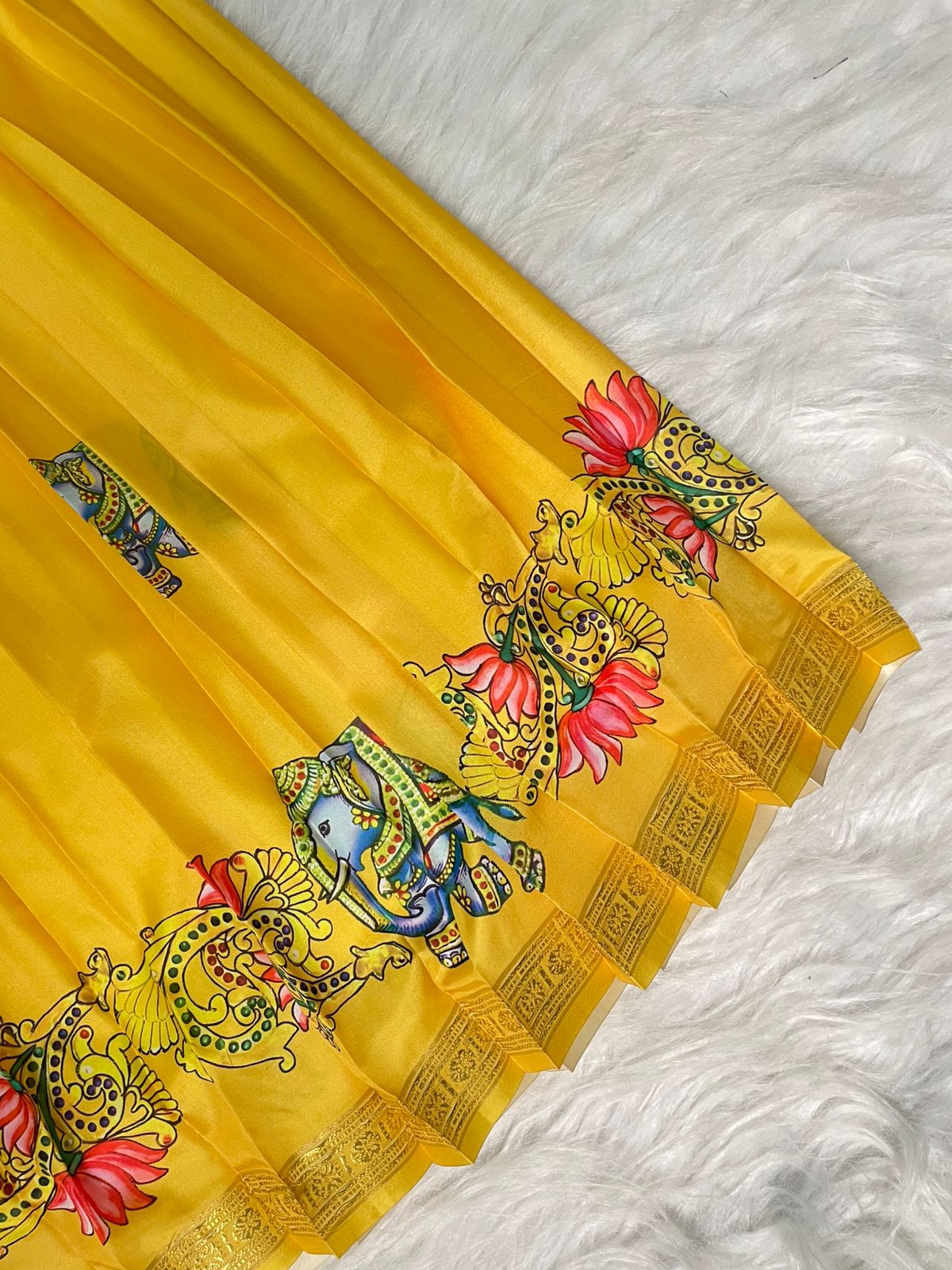 Gajra Glow - Yellow