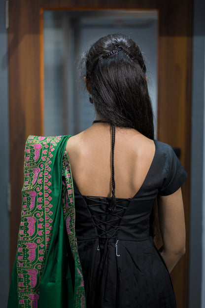 Karumpaavai