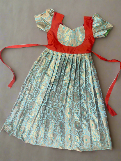 Aqua Tango Banarasi