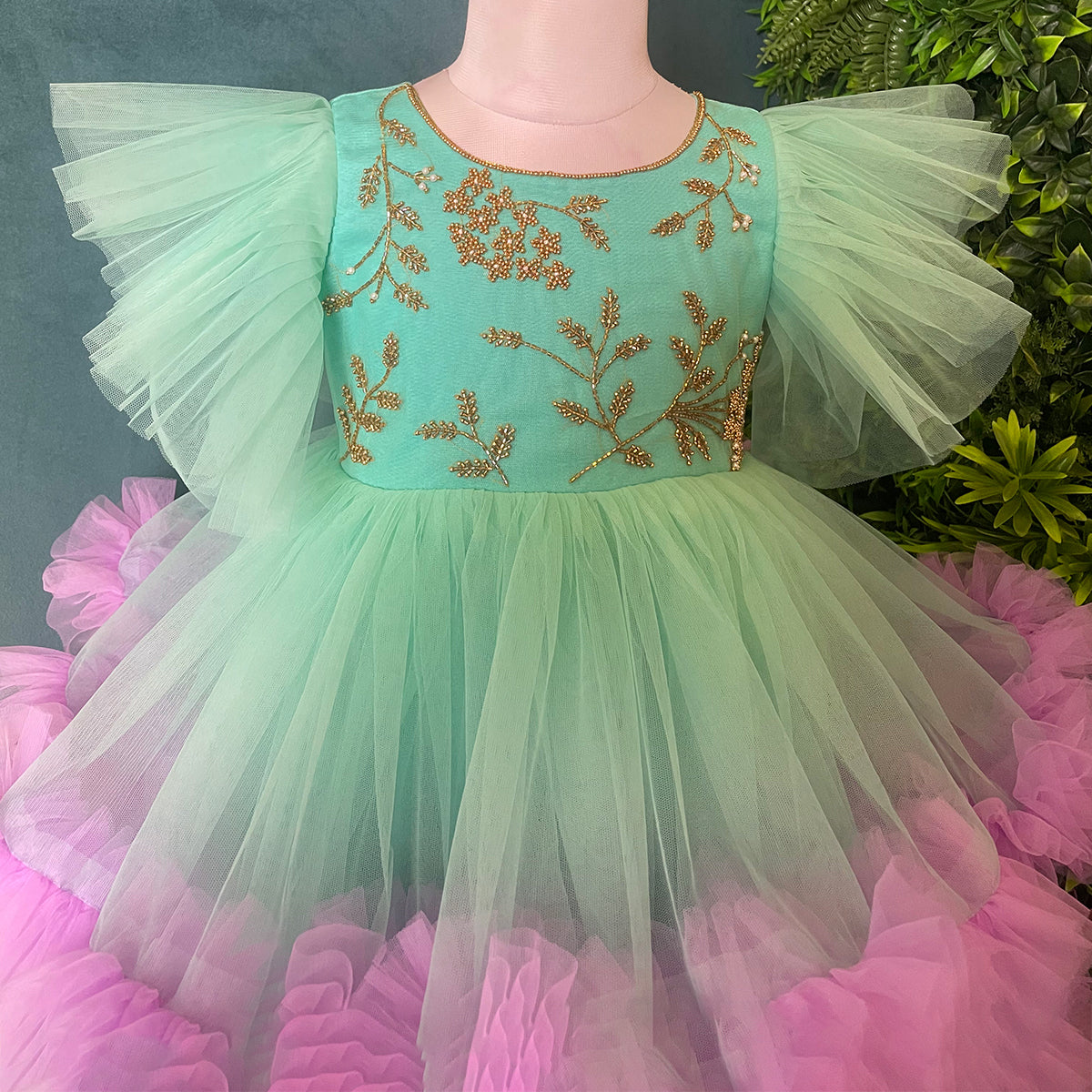 TUTU WAVES