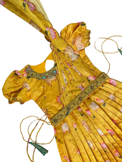 Yellow pichwai Lehanga