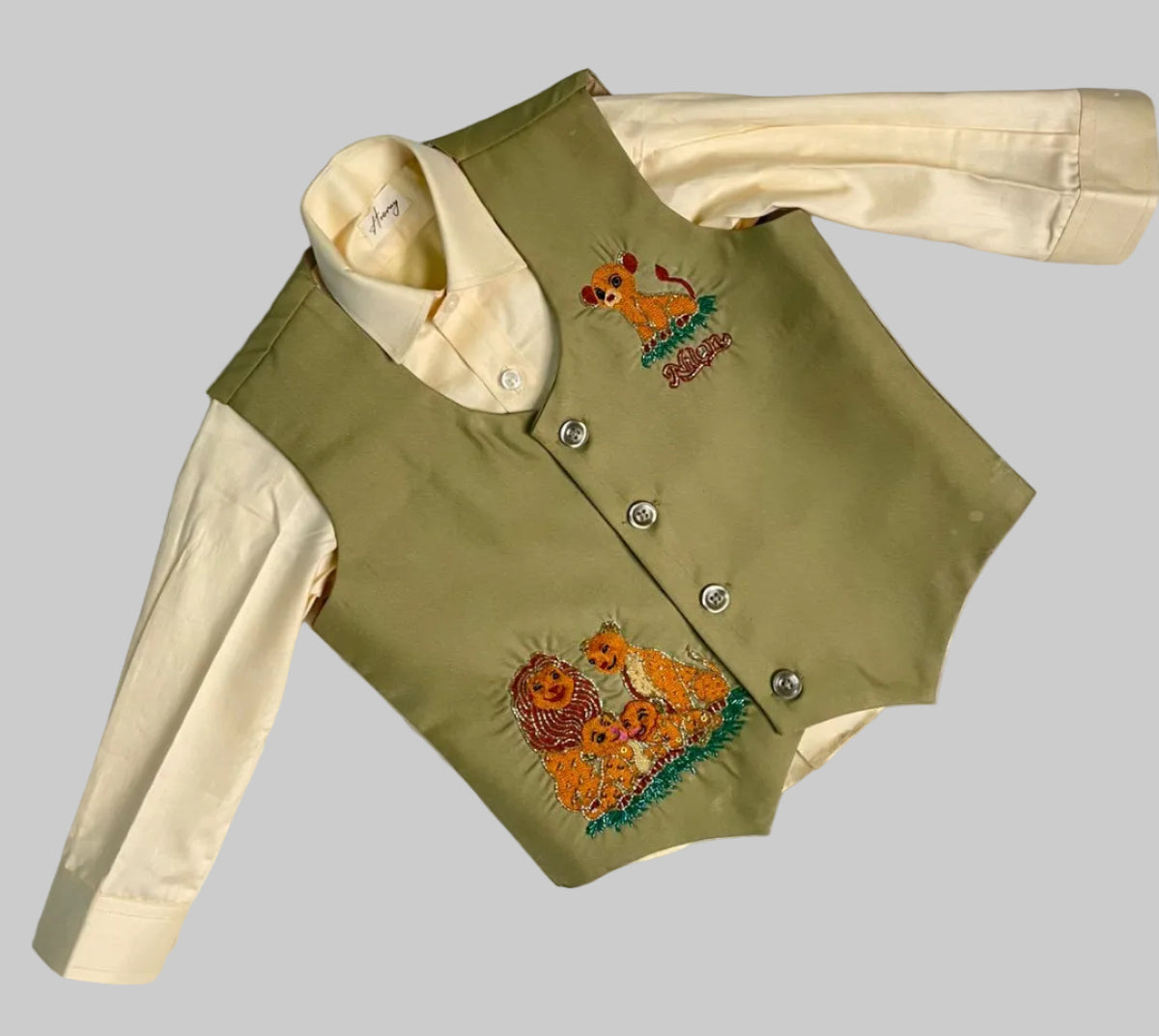 Safari Charm