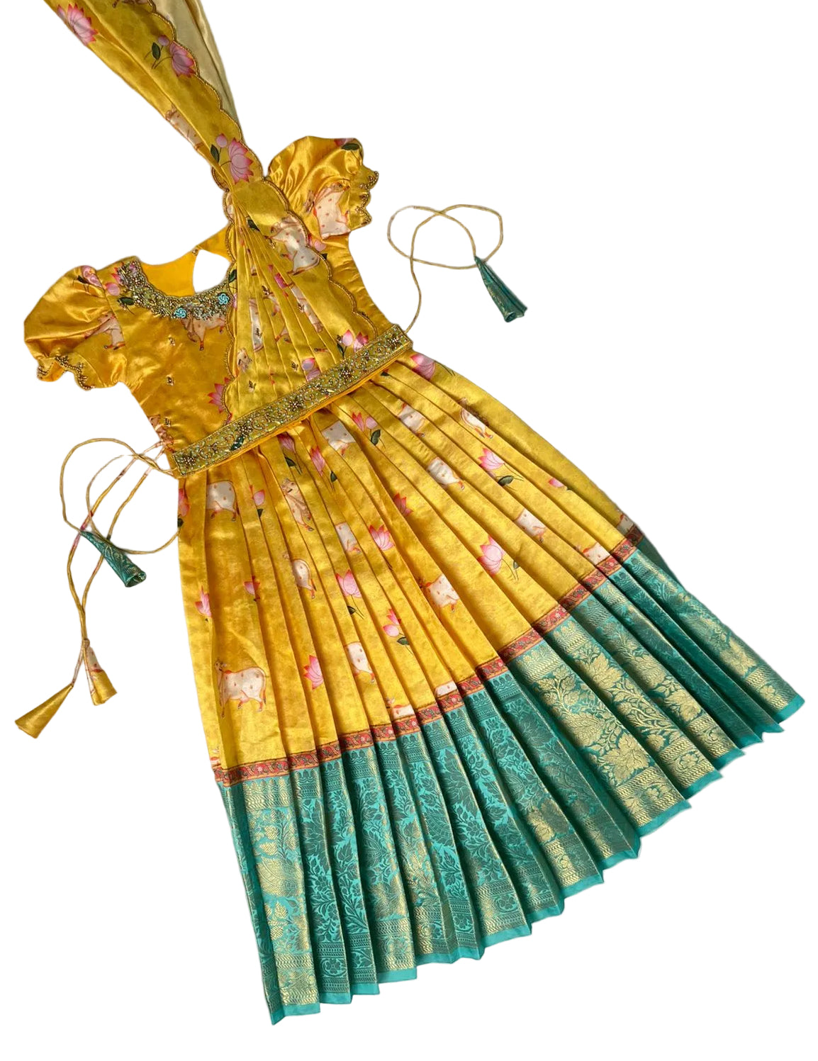 Yellow pichwai Lehanga