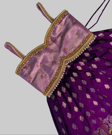 Violet varni